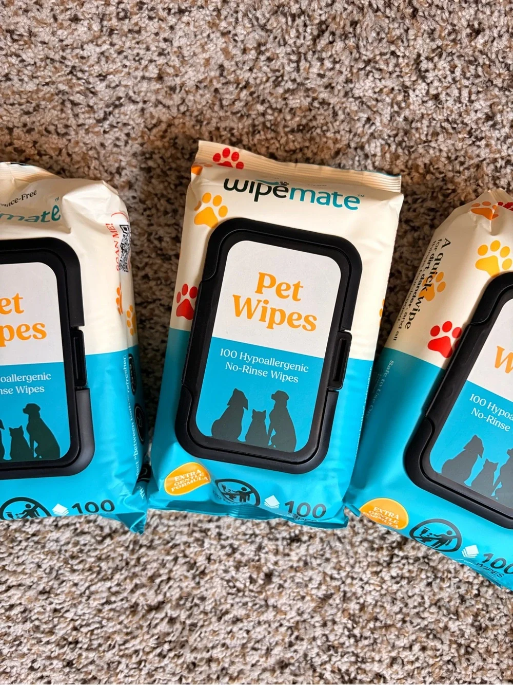Wipemate Pet Wipes - Hypoallergenic No-Rinse Wipes 4 pack ( 400 wipes total)